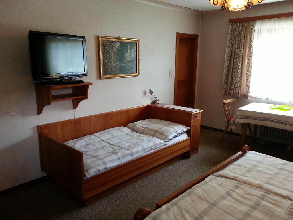 Haus Ellmaustein Bed and Breakfast Fuschl am See Δωμάτιο φωτογραφία