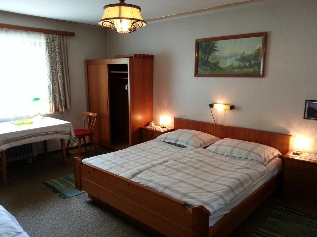 Haus Ellmaustein Bed and Breakfast Fuschl am See Δωμάτιο φωτογραφία